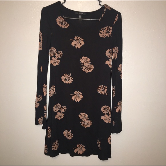 Forever21 Long Sleeve Dress🌻