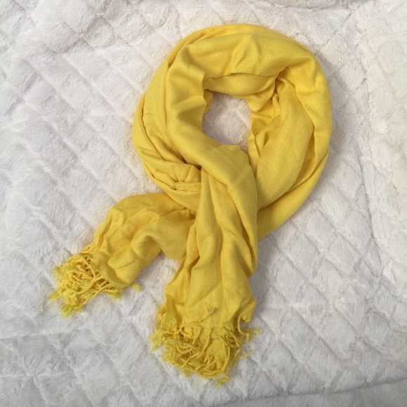 Wrap/Scarf bundle - Picture 2 of 4