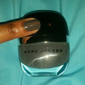 💄Gray Marc Jacobs Nail Polish