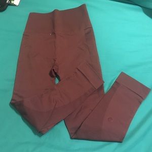 Bundle for Brooke:) Maroon & Grey Cropped Tights
