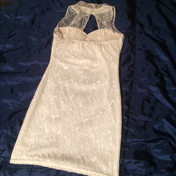 White Dress - Picture 3 of 4