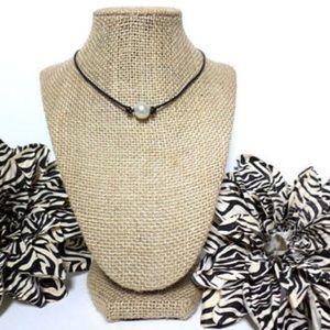 Black rope choker pearl necklace