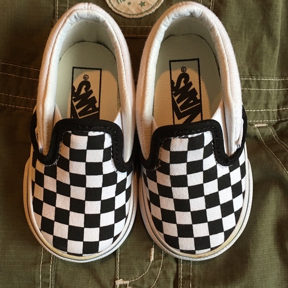newborn checkered vans