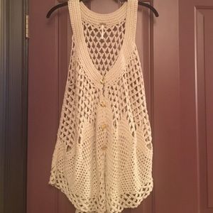 One day sale 🎉 Free People cream sweater vest