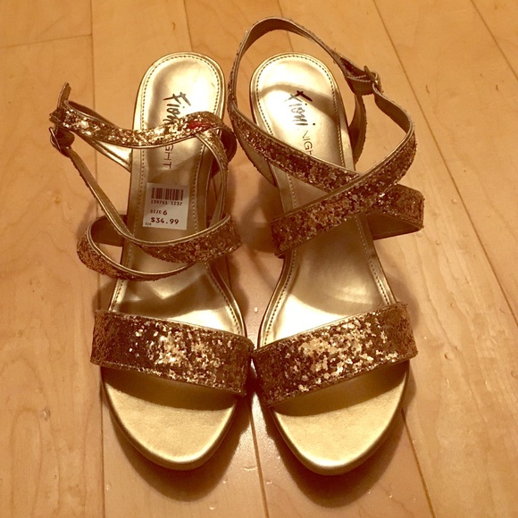 Fioni Sandals - Picture 1 of 1