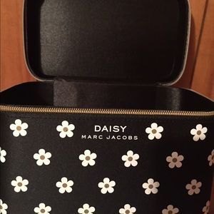 Marc Jacobs Daisy Box