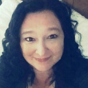 Meet your Posher, Annette