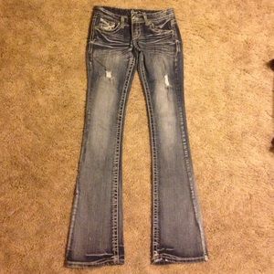 Juniors' Bootcut Jeans