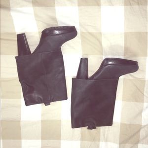 NWOT GAP heeled boot