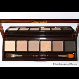 Bobbi Brown warm eyeshadow palette
