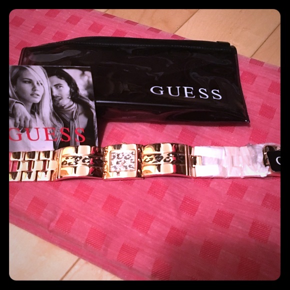 Brand new Guess rose gold strap watch - Picture 1 of 1