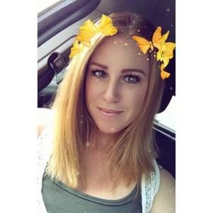 Meet your Posher, Stacy