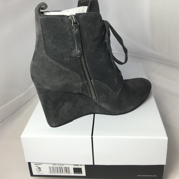 New with box Dolce Vita Suede Grady Booties - Picture 3 of 4