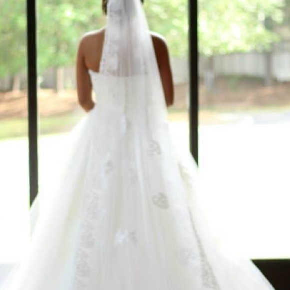 Ivory Wedding Dress ! - Picture 3 of 4