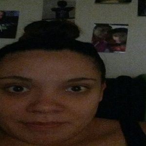 Meet your Posher, Genny