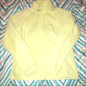 Lime green Columbia