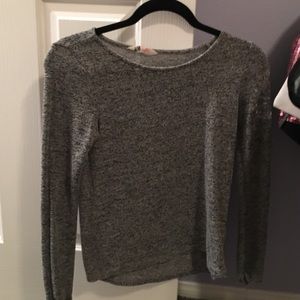 H&M grey long sleeve top