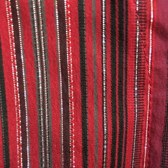 Express button up - Picture 2 of 2