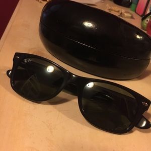 Ray-Ban Small Wayfarer