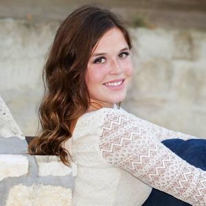 Meet your Posher, Maddie