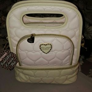 Beautiful Betsey Johnson 3 Pouch Lunch Tote!