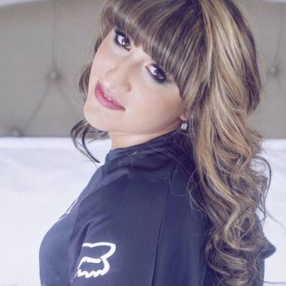 Meet your Posher, Jenny - Picture 1 of 1