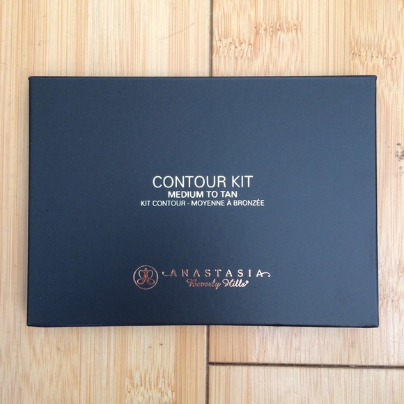 ABH Medium to Tan Contour Kit