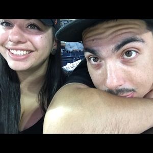 Meet your Posher, Isabel