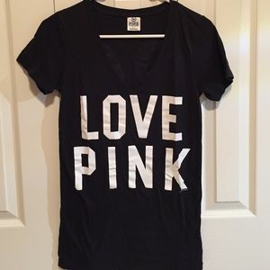 VS Pink V-Neck Tee