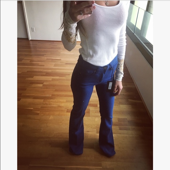 ✨PAIGE HIGH RISE BELL CANYON - FRENCHIE - Picture 2 of 4