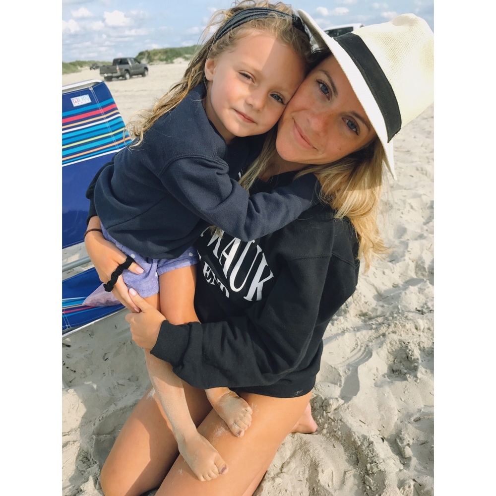 Meet your Posher, Kelley