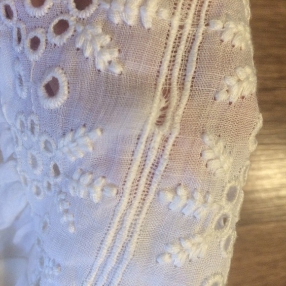 New Joie 'Laton' Embroidered Eyelet Dress Small - Picture 2 of 4