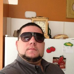 Meet your Posher, Javier