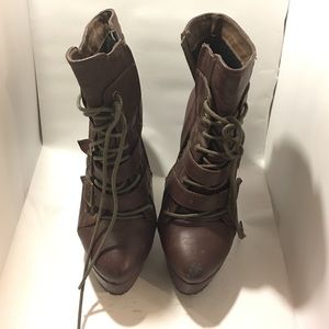 ✖️SOLD✖️ heeled boots