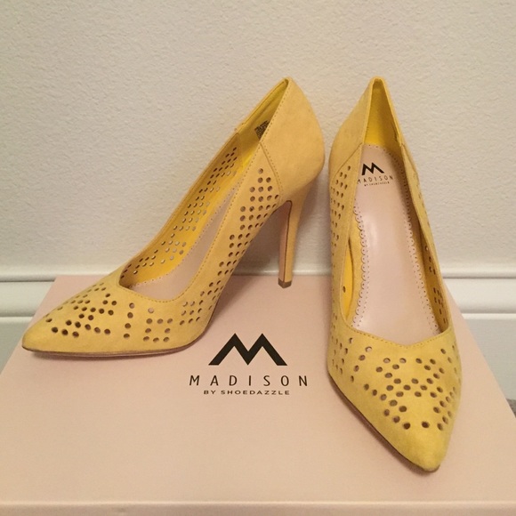 Yellow 4" heels