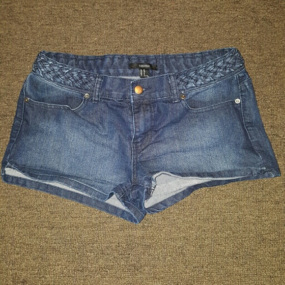 Forever 21braided shorts