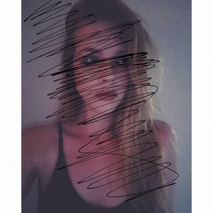 Meet your Posher, Francesca