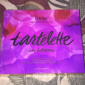NEW Tarte bloom palette