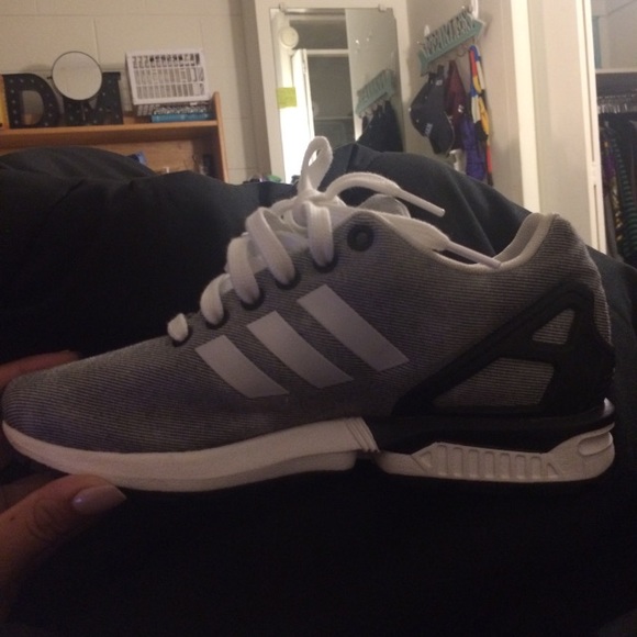 Grey adidas ZX flux worn once - Picture 2 of 5