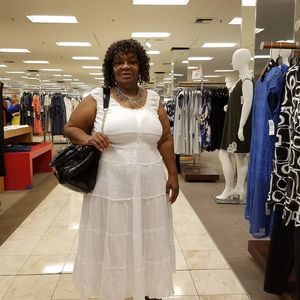 Meet your Posher, Rita