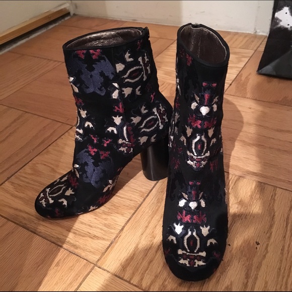 Isabel Marant Guya boots size 38