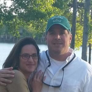 Meet your Posher, Leigh