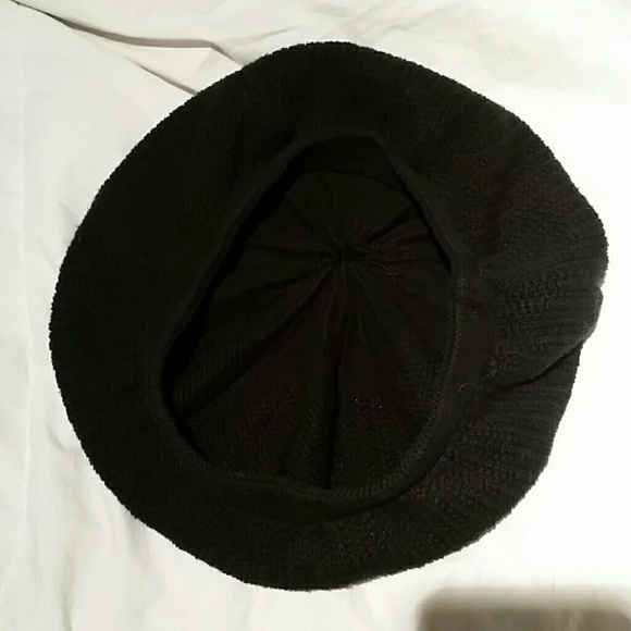 Black "Rasta" hat - Picture 2 of 2