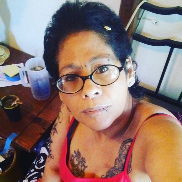 Meet your Posher, Florence - Picture 1 of 1