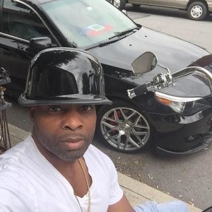 Meet your Posher, Clev