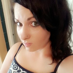 Meet your Posher, Lacey