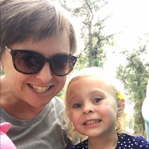 Meet your Posher, Meagan