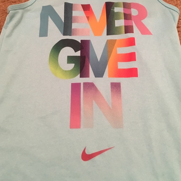 ❌❌sold❌Nike Never Give In athletic cotton tank - Picture 2 of 4