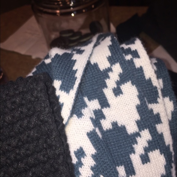 🍂🍁Infinity Scarf🍁🍂 - Picture 8 of 8