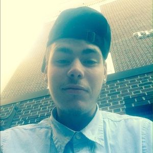 Meet your Posher, Cody